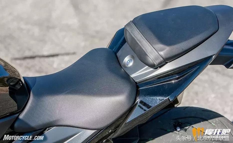 aprilia街车大排量,2020款街车性能测评