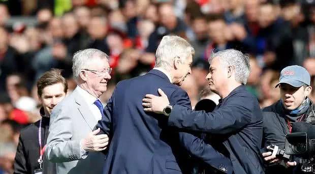 爵爷曼联大规模伤病,老爵爷曼联巅峰时刻