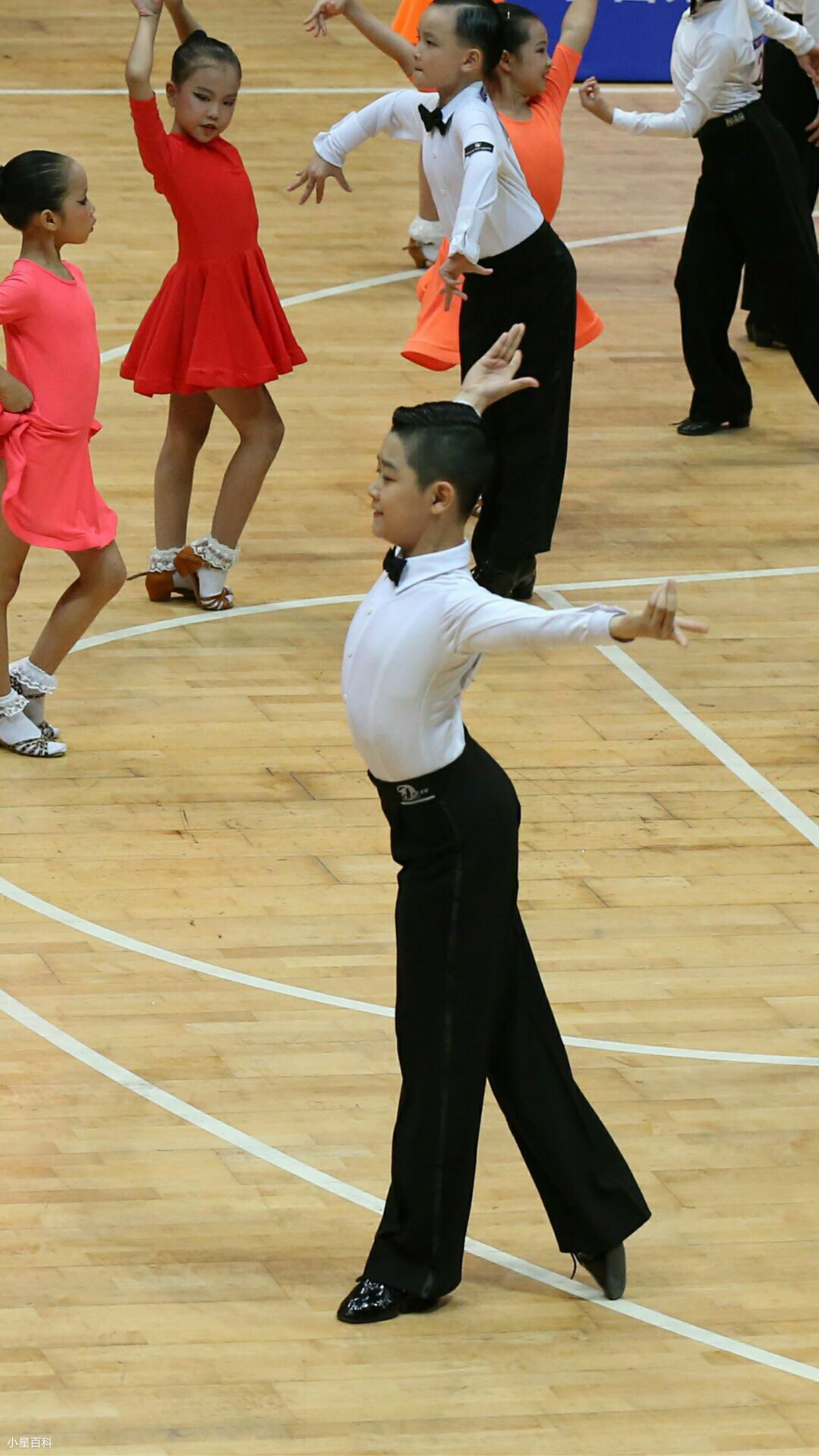 小星百科：欧飞翔，少年拉丁舞冠军，国家少年队成员
