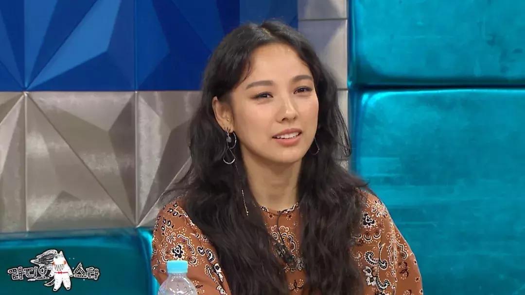 商品券，鲜花，自费打广告为粉丝应援！被爱豆宠是一种什么感觉？