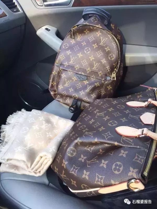 读者来稿儿童版,60来岁妈妈穿什么颜色的衣服好