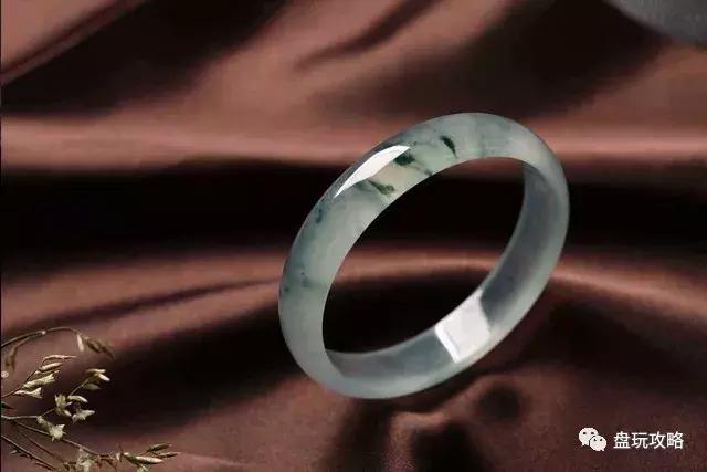 手镯不小心碰裂怎么补救,手镯不小心打碎了四段怎么修视频