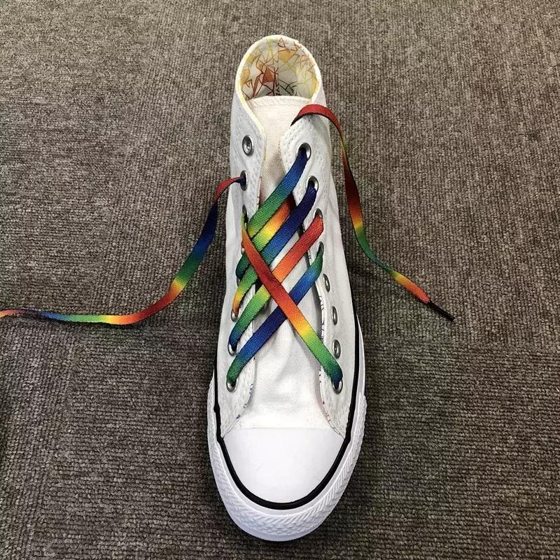 史上最快穿鞋带的方法,史上最快一秒系鞋带法