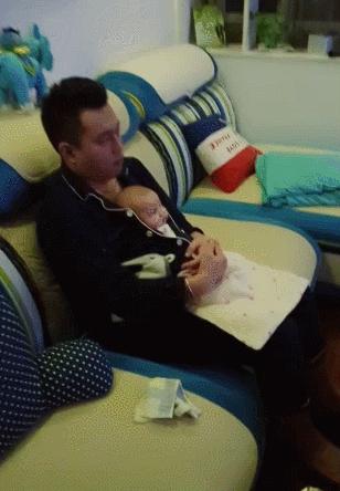 搞笑gif姑娘你这智商真是堪忧,搞笑gif孩子你这是在践踏我的智商