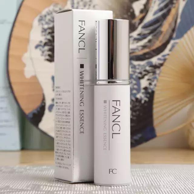 好用的美白淡斑祛斑产品,祛斑提亮肤色的乳和精华推荐