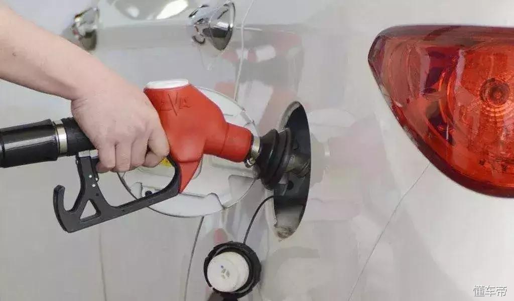 油耗显示不准怎么调整,没有油耗显示怎么算油耗准确