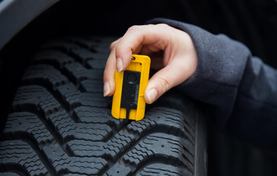 汽车轮胎换什么品牌的耐用一点,换原装轮胎好还是不同品牌好