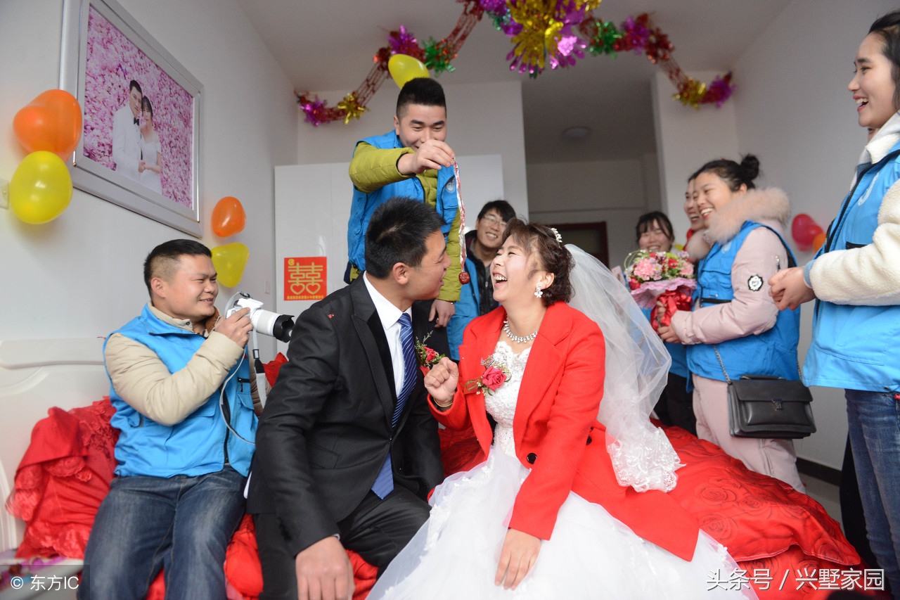 推荐十个闹洞房游戏,常见的闹洞房游戏