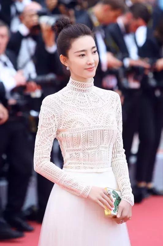 王丽坤和李晨的吻戏,戛纳红毯王丽坤