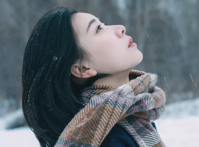 当我知道了真相你却还在骗我,知道了真相却不揭穿的句子