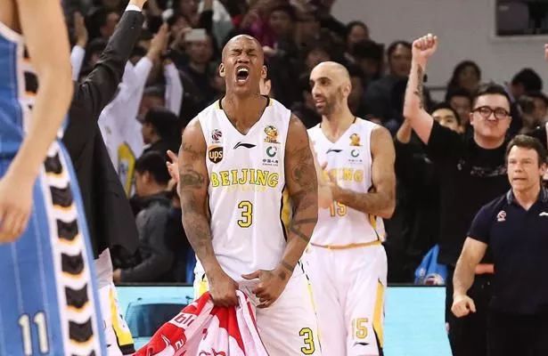 lpl德比大战,lpl同分是看小分还是胜负关系