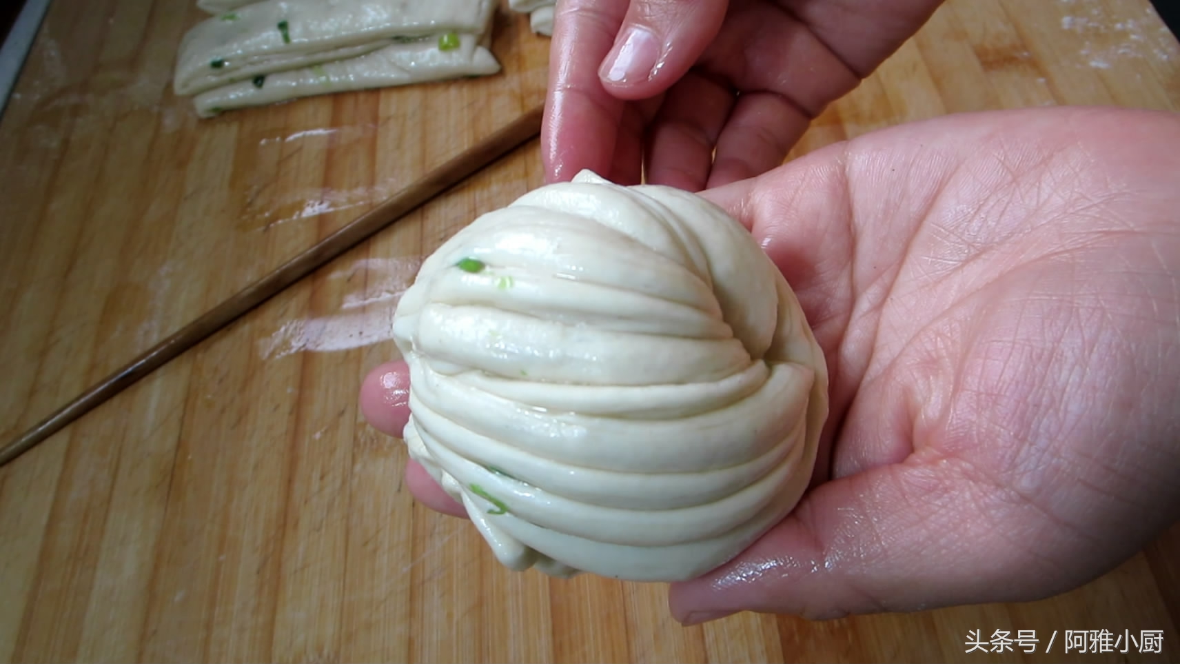 怎么做出好看又好吃的花卷,红薯花卷怎么做简单又好吃