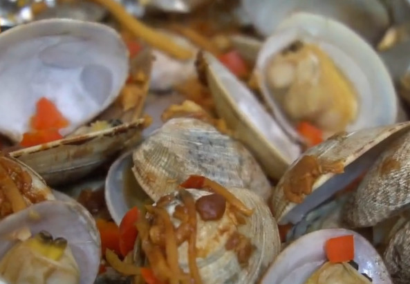 盐焗锡纸花甲的做法,空气炸锅做锡纸盐焗花甲