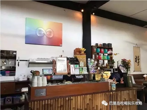 除了烤猪脏鸭餐，巴厘岛哪里还有其它美食？