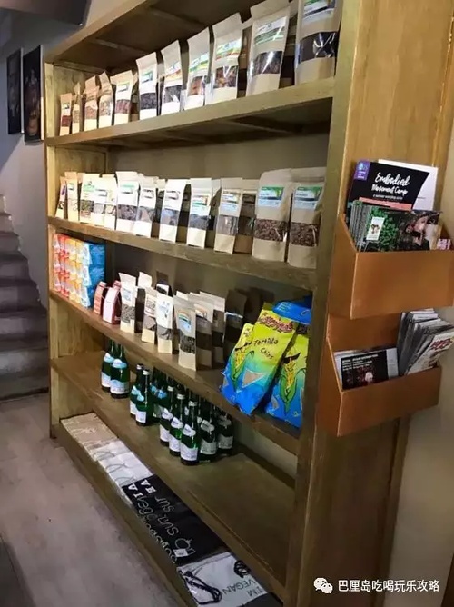 除了烤猪脏鸭餐，巴厘岛哪里还有其它美食？