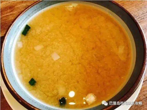 除了烤猪脏鸭餐，巴厘岛哪里还有其它美食？