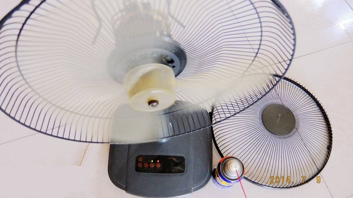 台式电风扇不摇头的修理办法视频,电风扇只摇头不转是什么原因