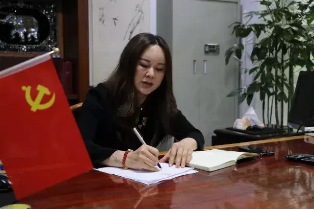 新经济领军者视频,新经济时代的领头羊