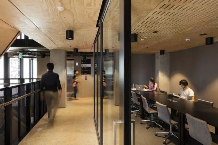 霸气侧漏的墨尔本RMIT大学学生公寓｜初到澳洲