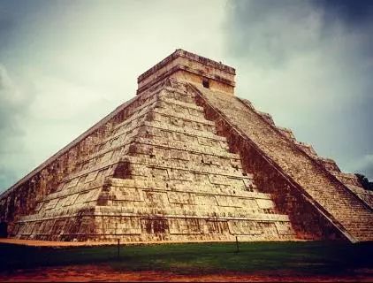 这对夫妇朋友圈消失400天，跨越48国，随后发出的照片惊艳BBC