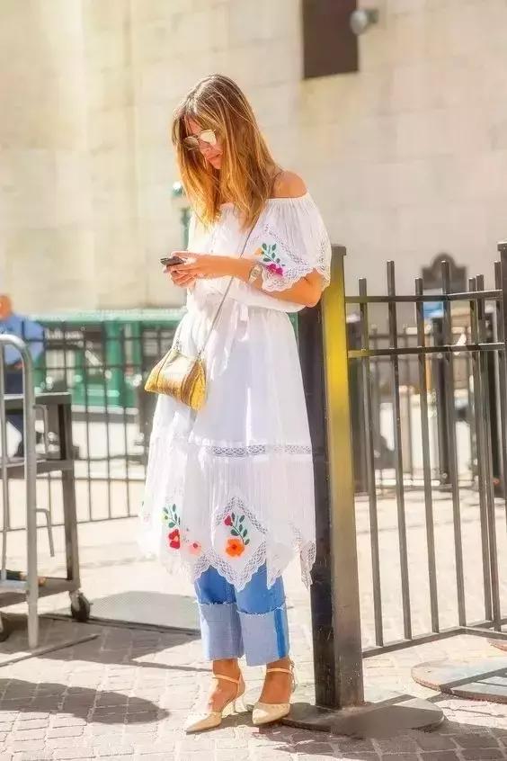 今年流行穿裤子还是裙子呢,今年流行裤子裙子一起穿