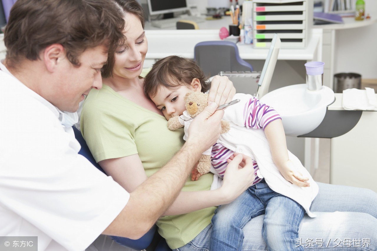 宝宝看牙不配合怎么办？这6位妈妈的做法，值得新手妈妈学习！