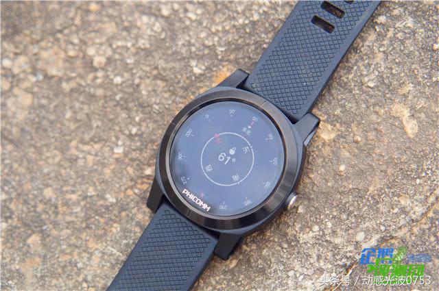 又是0元购！云联惠后1399的斐讯W2智能手表还敢入坑么？深度评测