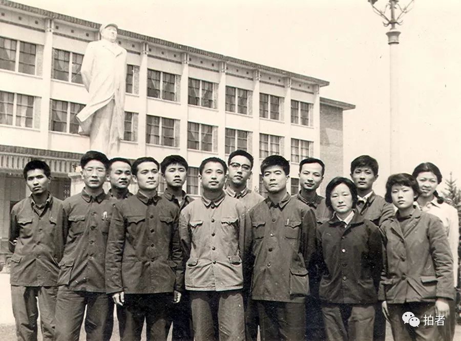 北大经济系77级：站在拐点上的一代