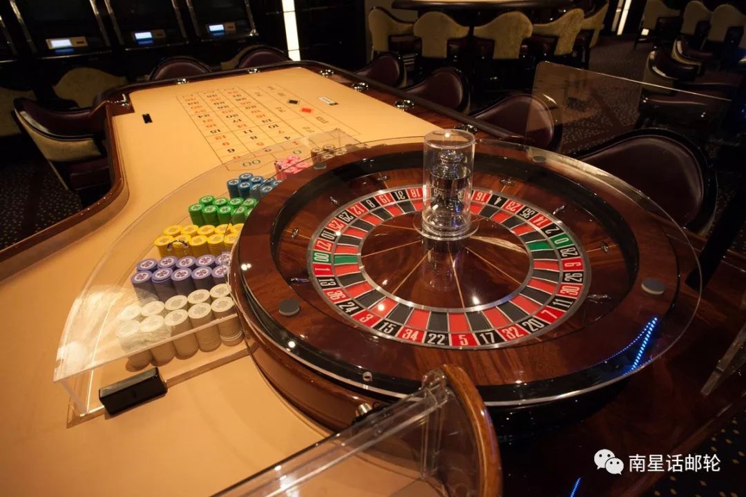 全球顶级豪华游轮图片大全,国际豪华邮轮首次下水视频