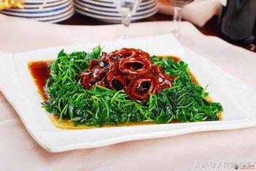 海员在船上每餐吃什么,海员在船上的伙食好厨师辛苦