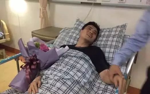 川航机长降落细节,川航机长回忆生死备降惊魂一刻