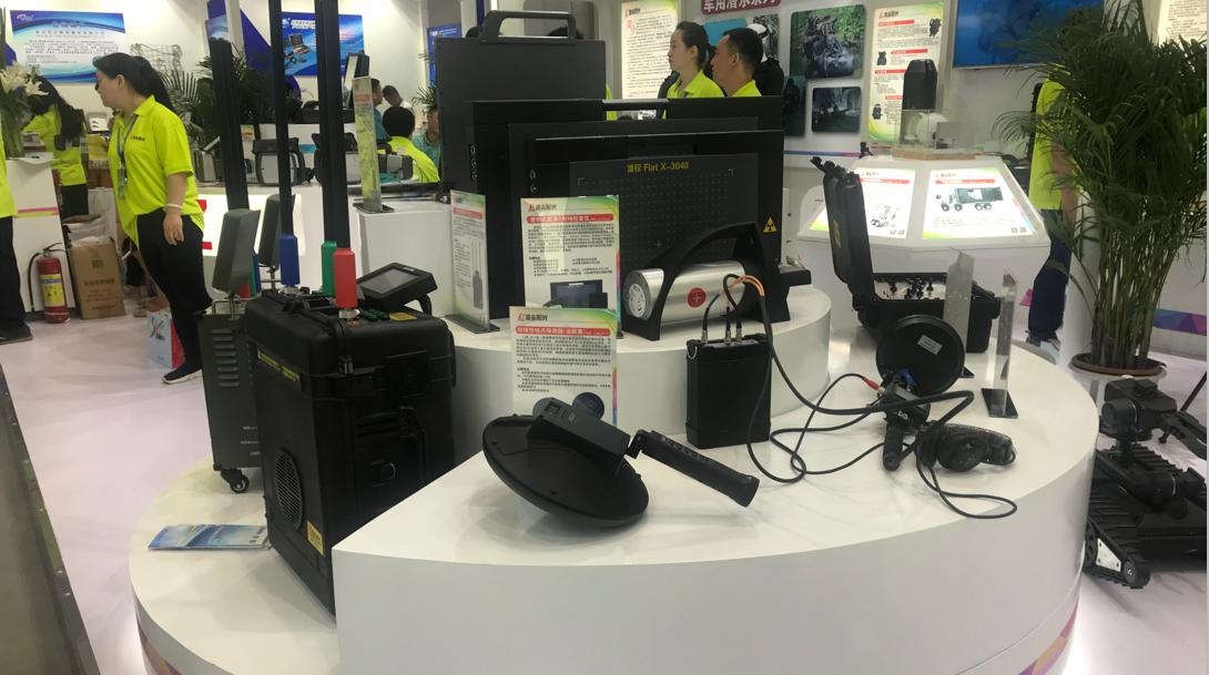 众星齐聚珠海航展,警博会新式装备