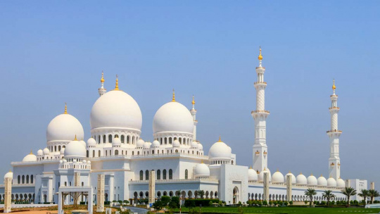 佳能5d2和80d哪个值得入手,80d佳能和5d2