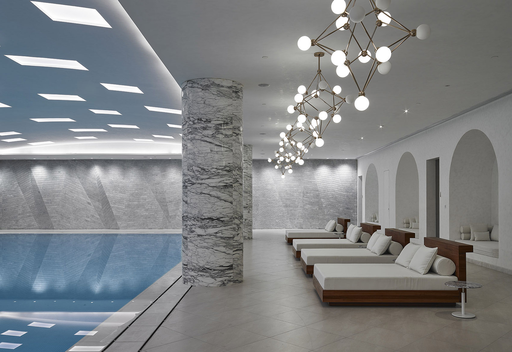 上海闵行宝龙艾美酒店酒吧,上海闵行宝龙艾美酒店简介