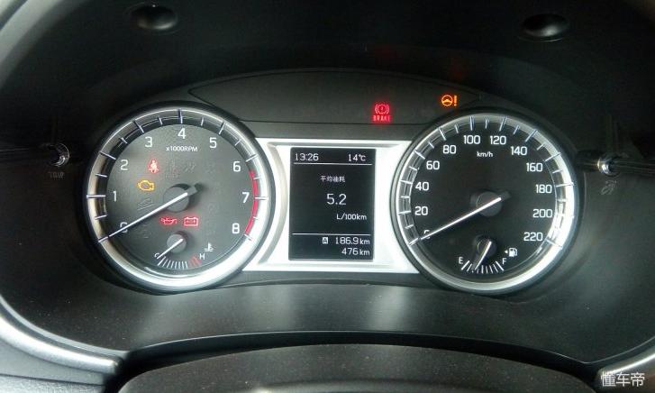 维特拉油耗评测视频,超级维特拉3.2油耗高怎么回事