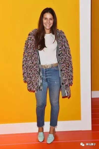 唐晶款英伦风圆头女鞋,唐晶同款鞋厚高跟鞋