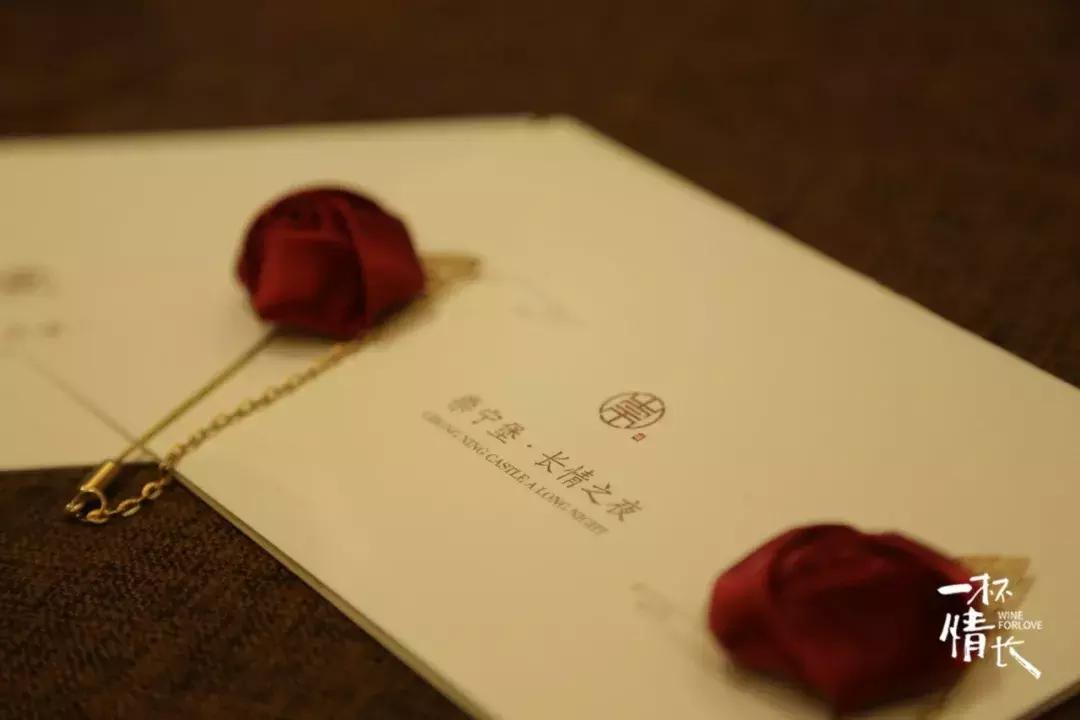 宕囧畞鍙ゅ牎澶滄櫙,宕囧畞鍙ゅ牎