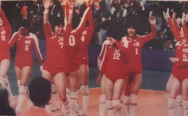 买鞋还得买耐克配音,买鞋还得买啥