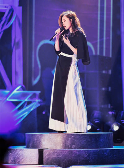 张靓颖真的净身出户后怎么样,张靓颖净身出户吗