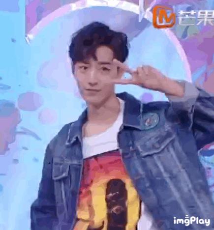 鑲栨垬520鎵嬪娍琛ㄧ櫧,鑲栨垬娴极520琛ㄧ櫧鐓х墖