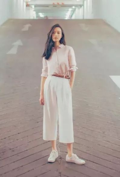 白裤子怎么穿不显胖,怎么穿都显瘦的裤子