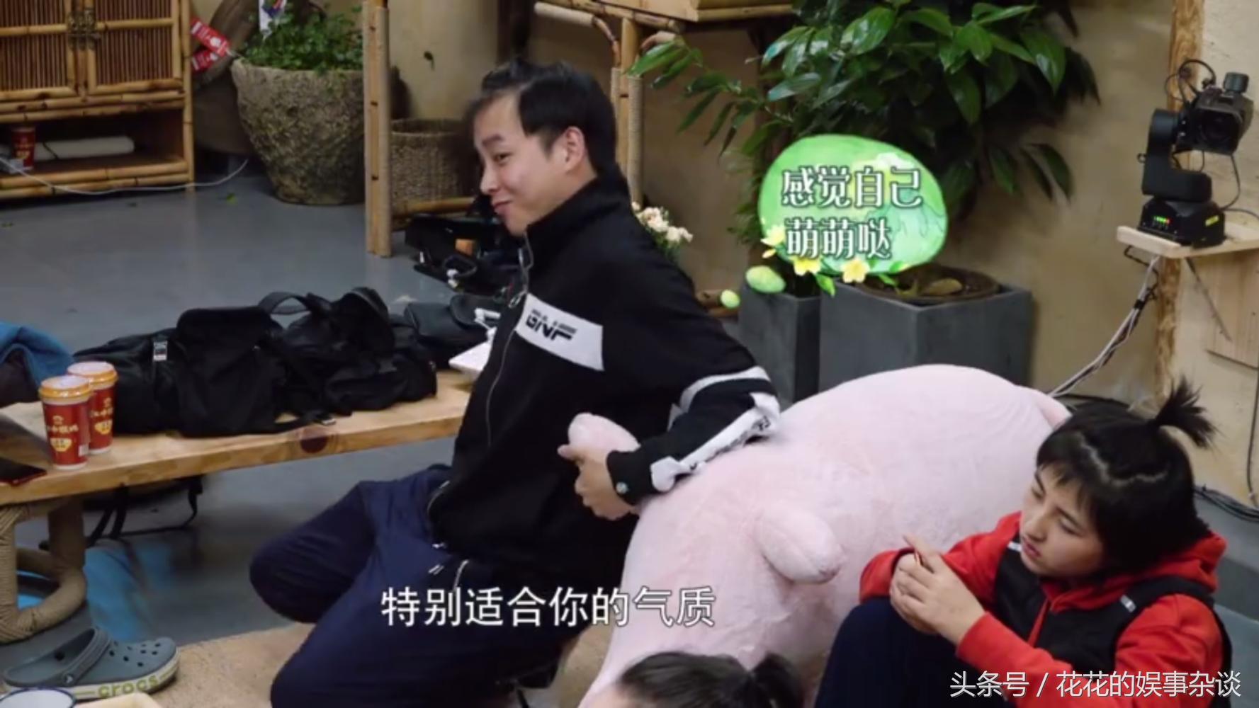 理发店小品宋丹丹,宋丹丹理发店大波浪