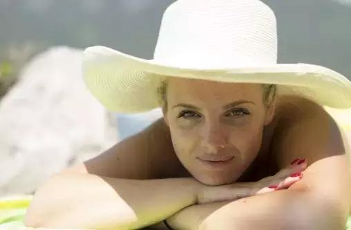 夏季如何有效防止紫外线晒伤,夏季有哪些防肌肤晒伤技巧