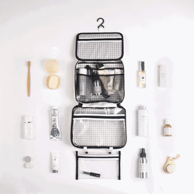 出门在外,来看看LOHAS编辑部的小姐姐们都必备哪些好物~