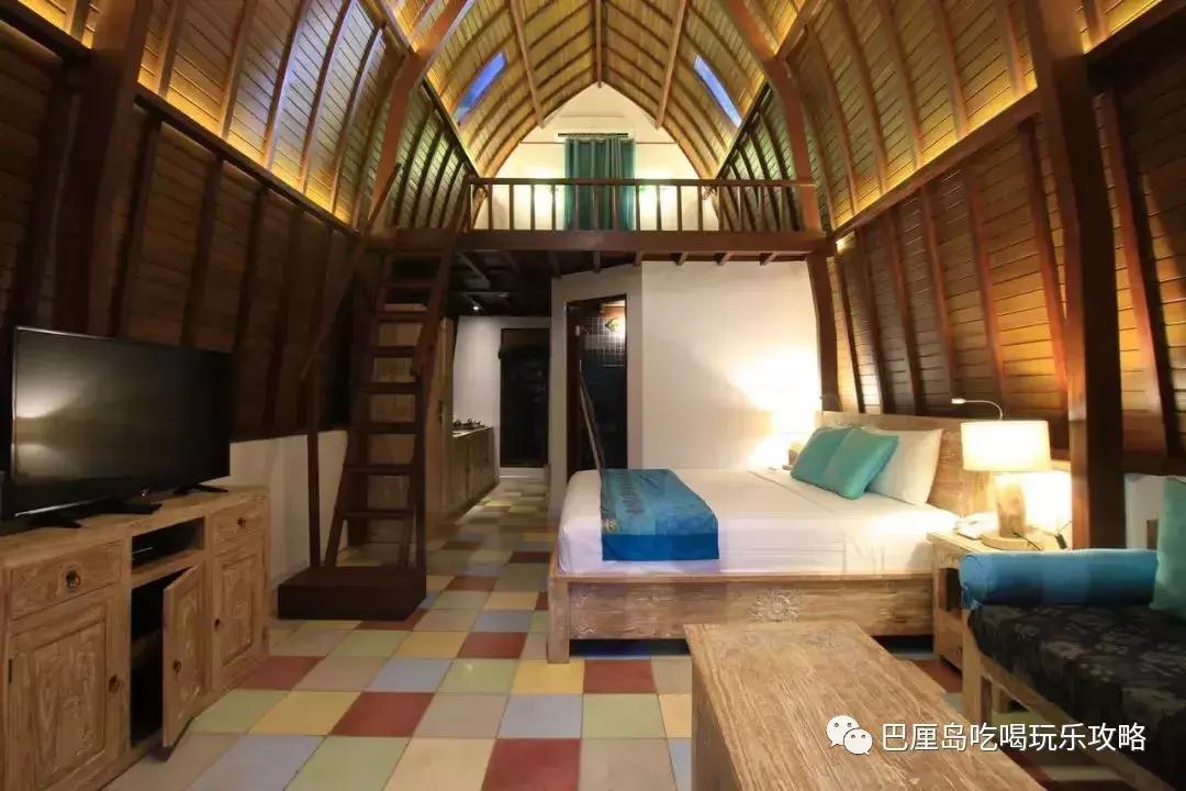 巴厘岛300块钱的酒店,300块住三亚海景房