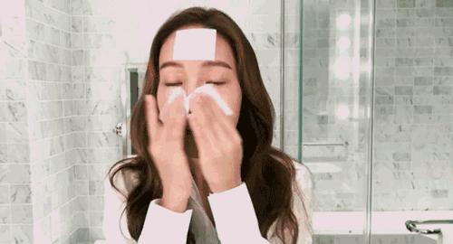 乳液需要水干了才用吗,乳液要涂鼻子吗