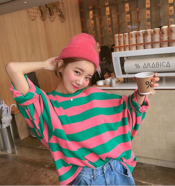 现在都这样扎衣服！忽然才知道扎起来有多显瘦