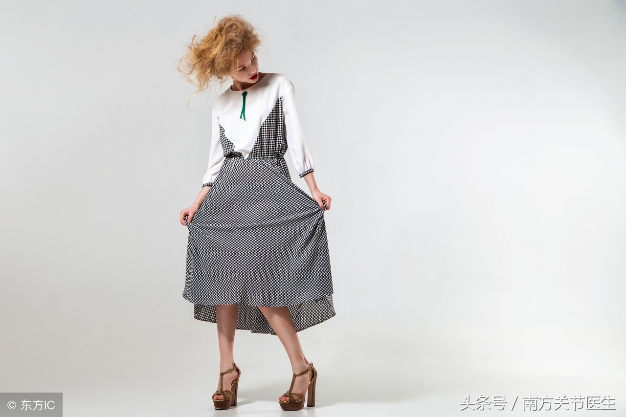 足外翻12岁穿矫正鞋能矫正过来吗,足外翻影响孩子两腿长短不一样