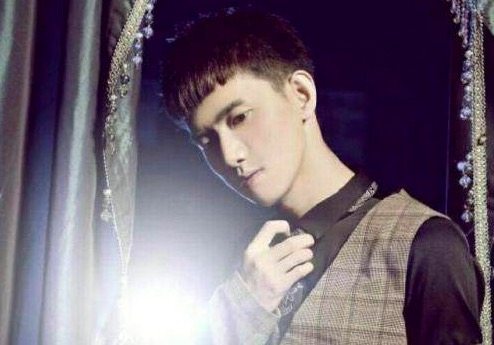 YY五大主播人气大变天:阿哲倒数、利哥仅第三,第一无人不服!