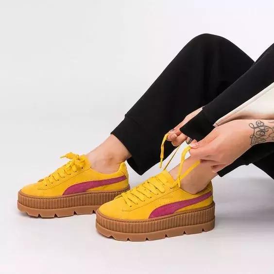 杨幂刘雯秋冬潮品,杨幂刘雯都为超长大衣着迷